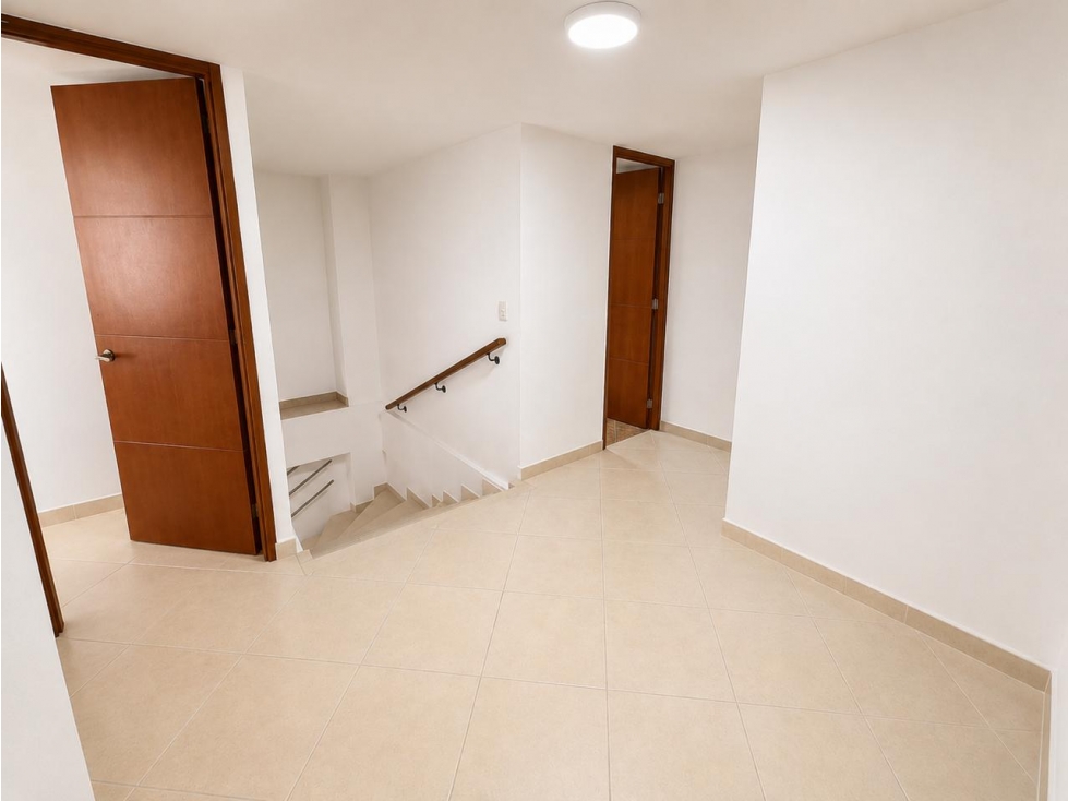 VENDO ESPECTACULAR DUPLEX LA AMÉRICA — foto 5