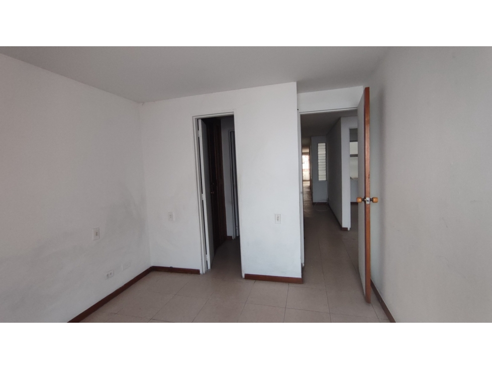 VENDO ESPECTACULAR APARTAMENTO EN LA CASTELLANA — foto 5