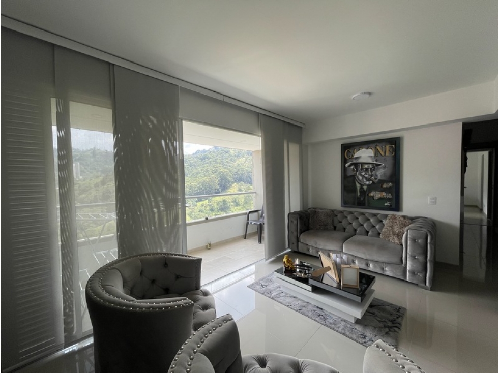 APARTAMENTO EN VENTA EN SABANETA CON EXCELENTE VISTA — foto 4