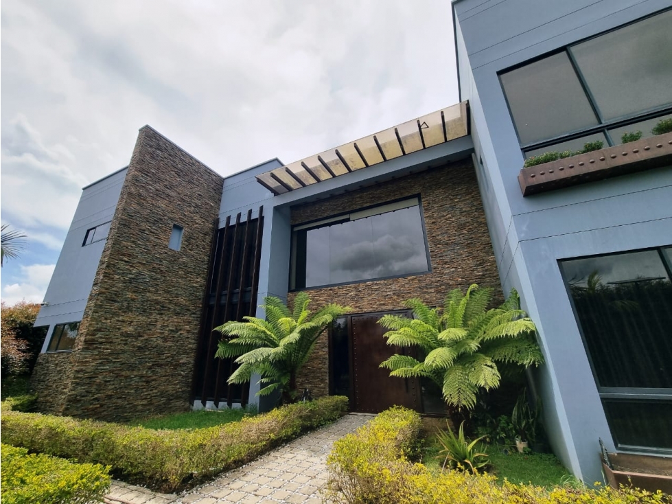 CASA CAMPESTRE DE TRES NIVELES EN ALTO DE LAS PALMAS — foto 4