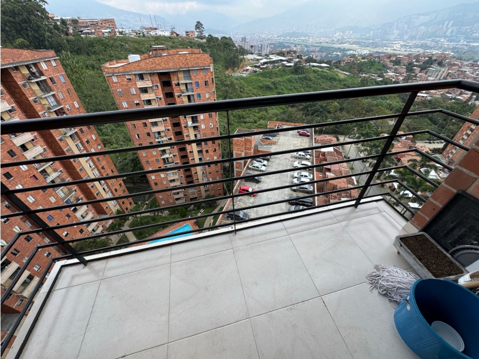 Venta de apartamento en Rodeo Alto (B)