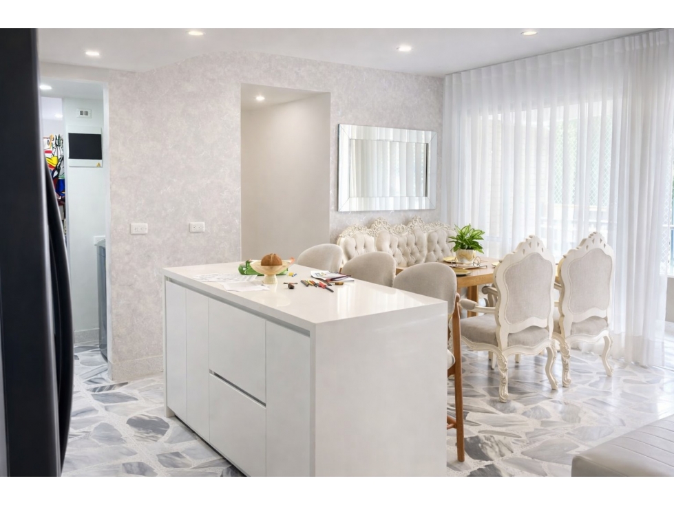 Apartamento En Venta Ubicada En Medellin En El Sector Calazans