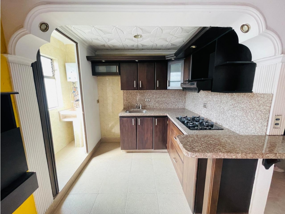 Venta de casa bifamiliar en Suramérica (S) — foto 3