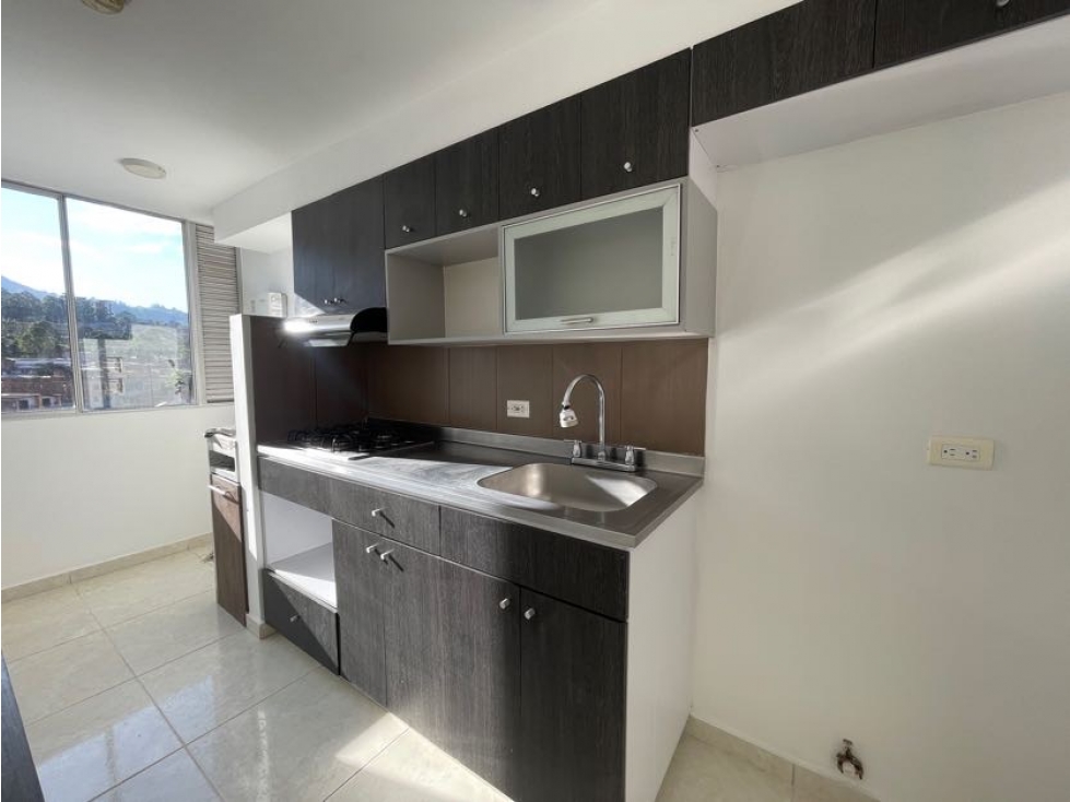 Apartamento para la venta en La Estrella, sector La Ferreria — foto 3