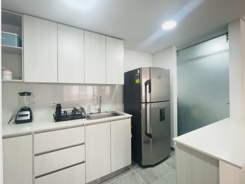 Apartamento En Venta Ubicada En Envigado En El Sector Camino Verde (M)
