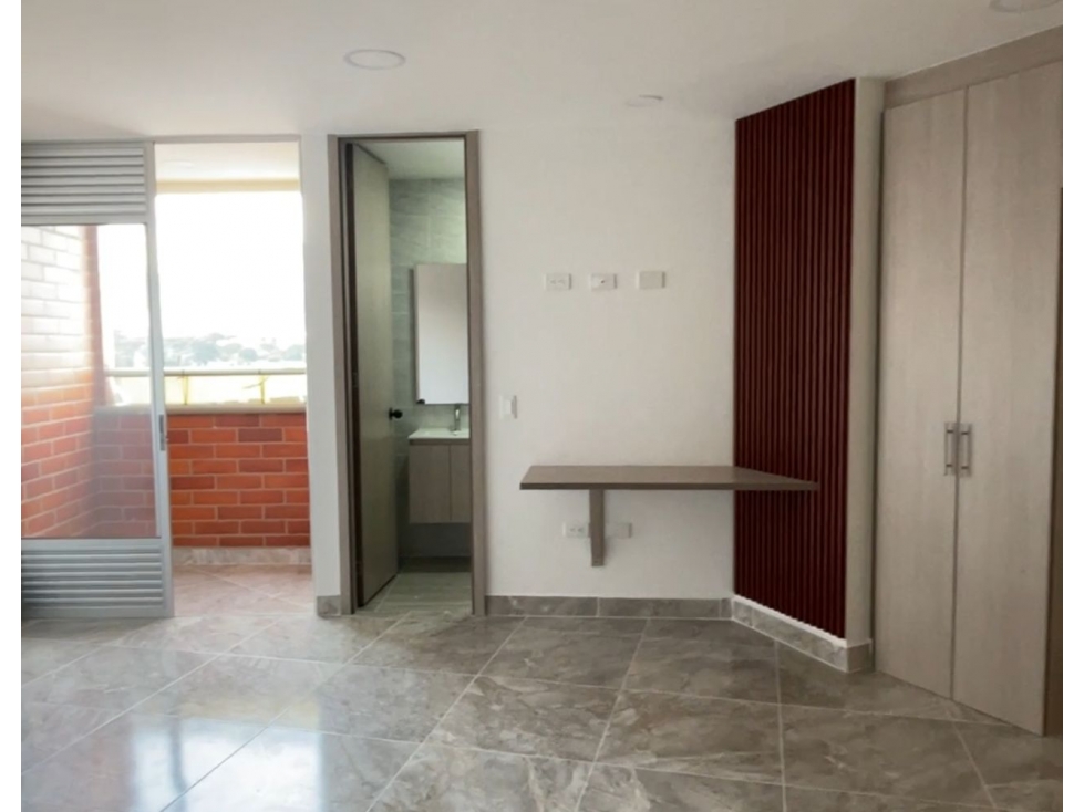 APARTAESTUDIO EN SABANETA MUY CENTRAL