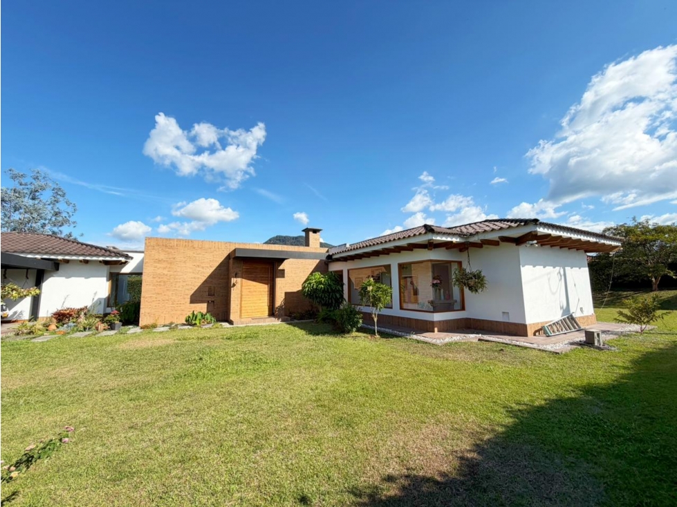 Casa Campestre ubicada en Parcelacion en La Ceja Antioquia — foto 3