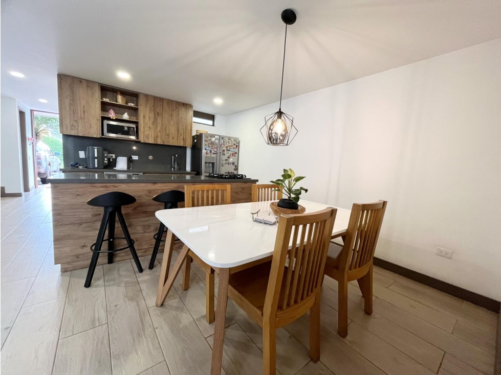 Casa en la Ceja unidad cerrada — foto 4