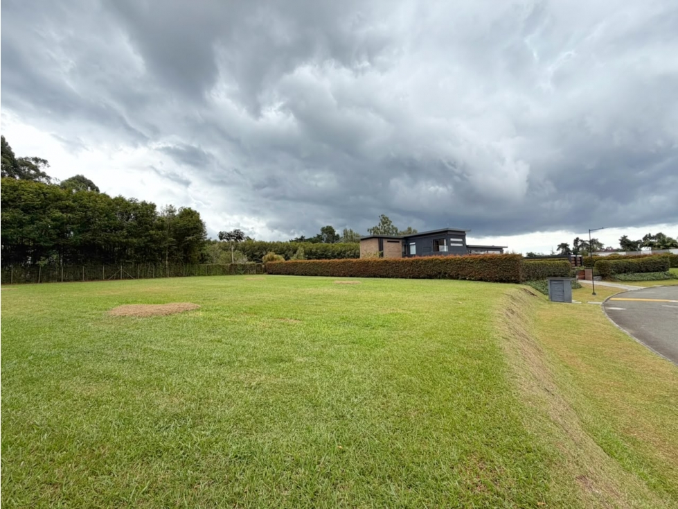 Lote plano en LLanogrande — foto 3