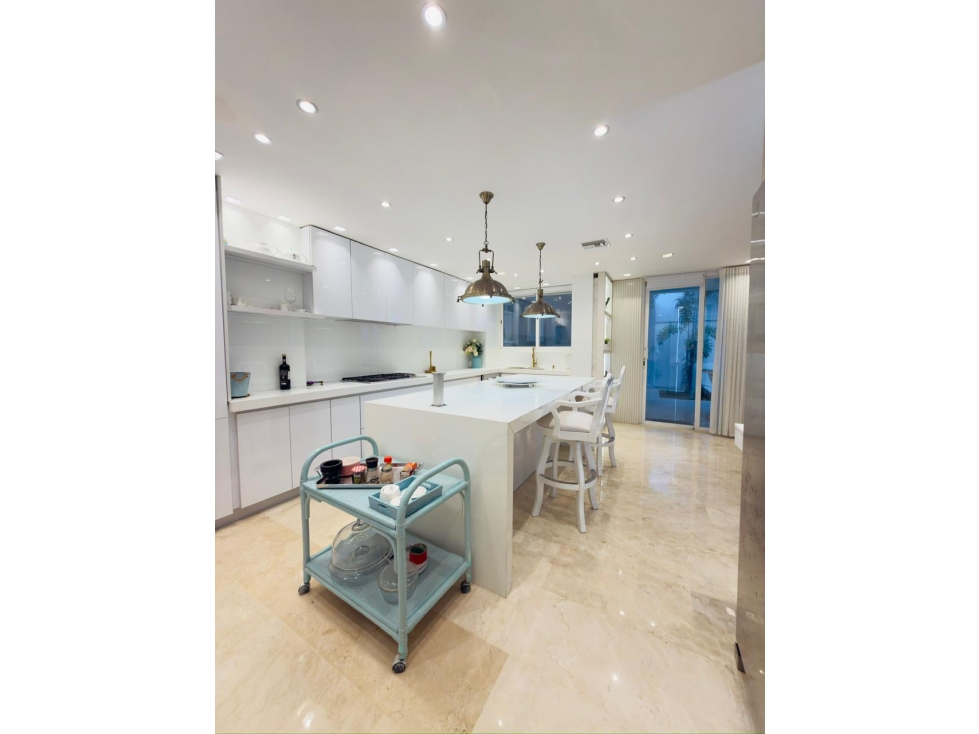 VENDO CASA EN SECTOR DE BUENAVISTA, BARRANQUILLA
