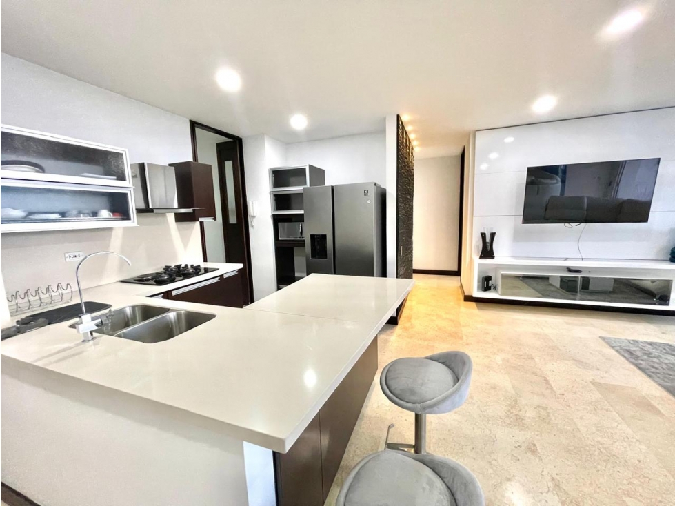 Apartamento Amoblado en Arriendo Sabaneta Antioquia — foto 2
