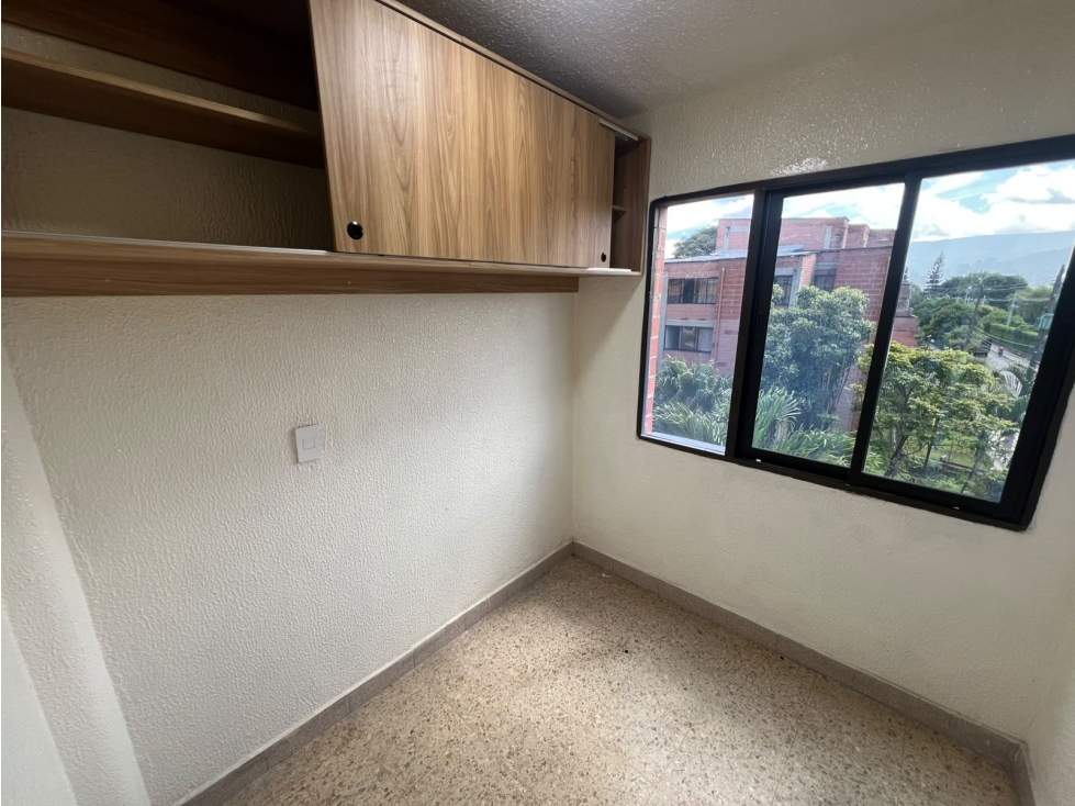 Apartamento para Venta y/o Arriendo en Itagüí Santa Maria — foto 2