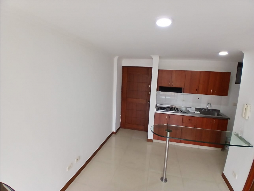 Apartaestudio para Arriendo en Laureles — foto 2