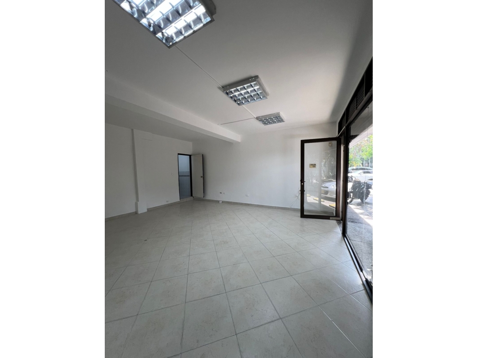 Local comercial en arriendo poblado Patio Bonito Medellín.