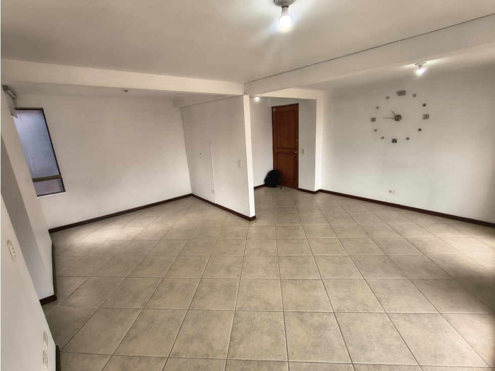 Apartamento para Arriendo loma de los Bernal — foto 2