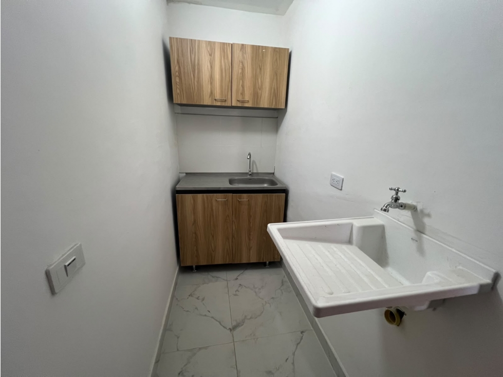 Apartaestudio para Arriendo en Laureles — foto 3