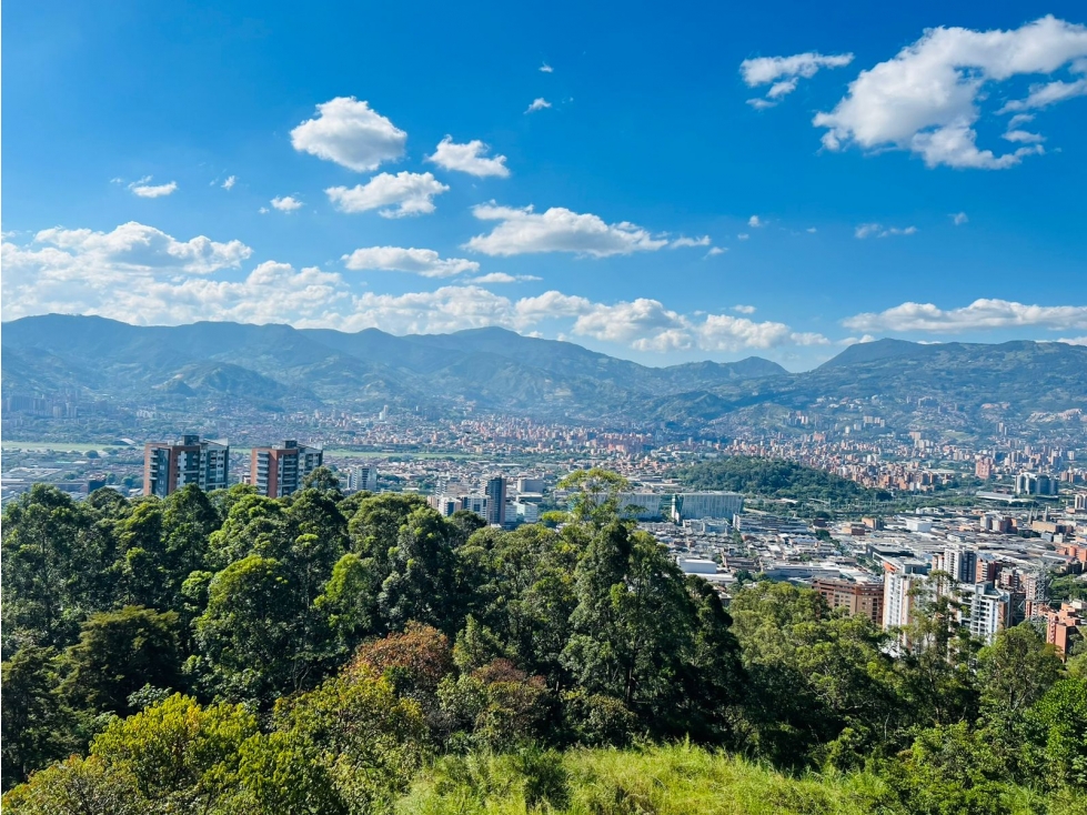 Apartamento en Venta Poblado, las Palmas