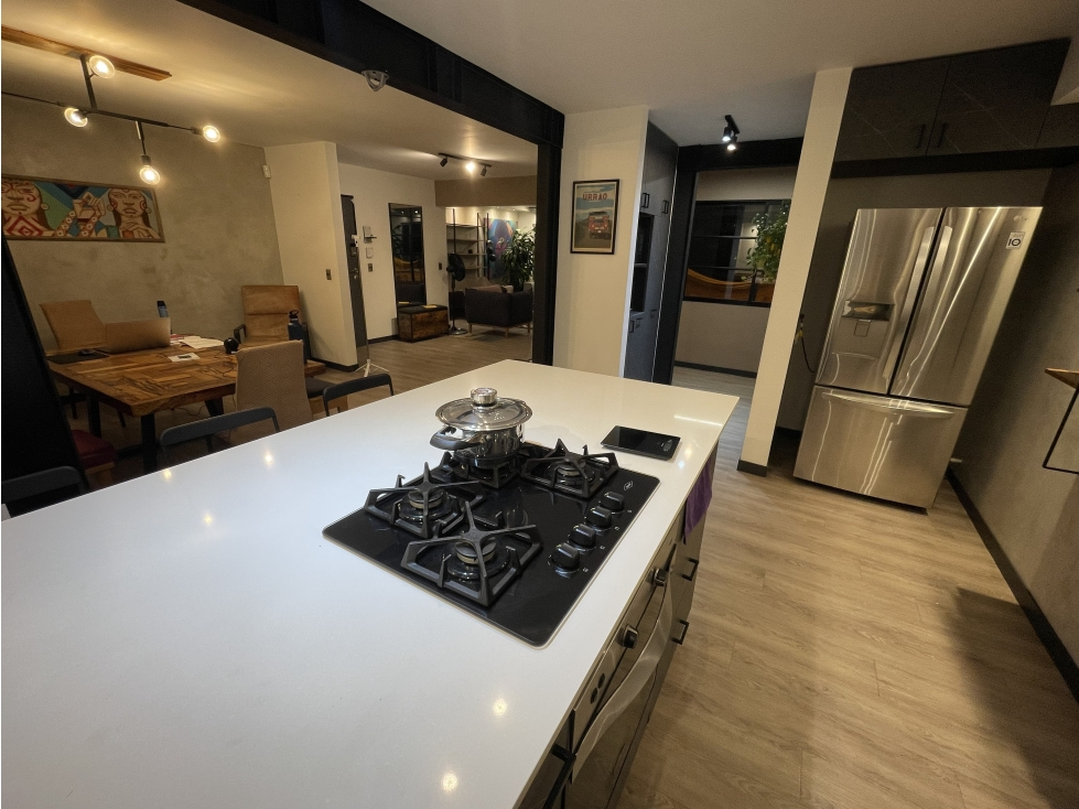 Apartamento en arriendo Poblado Milla de Oro — foto 2