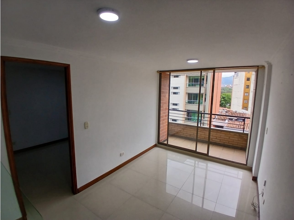 Apartaestudio para Arriendo en Laureles — foto 4