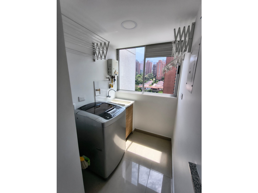 Apartamento amoblado para arriendo Poblado Medellín — foto 5