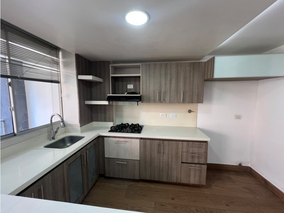 Apartamento para Arriendo en Envigado, Bosques de Zúñiga