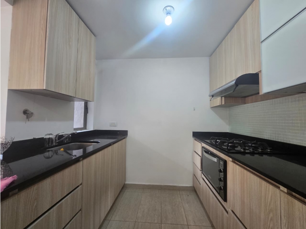 Apartamento para la venta en la Loma de Los Bernal