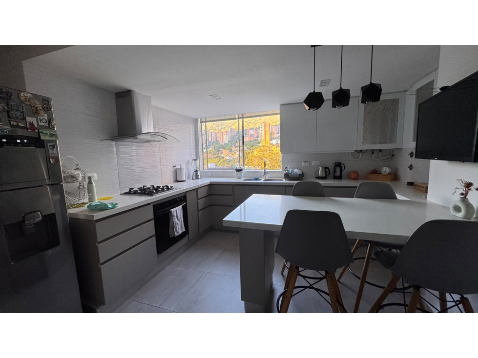 Apartamento Dúplex para Arriendo en el Poblado — foto 2