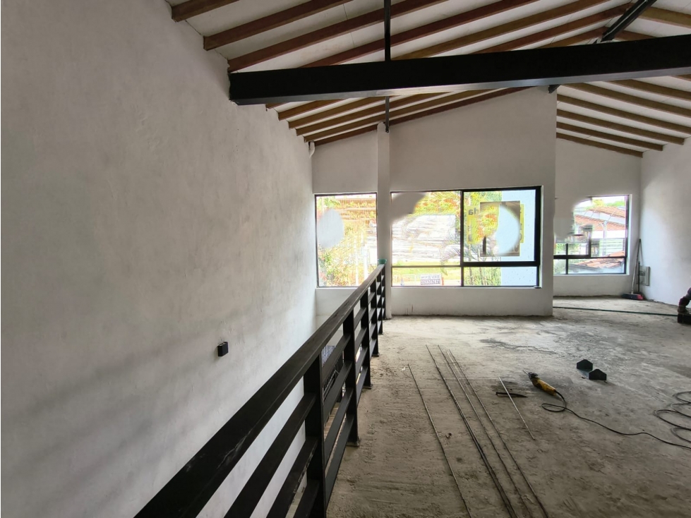 Local comercial en arriendo poblado Patio Bonito Medellín — foto 5