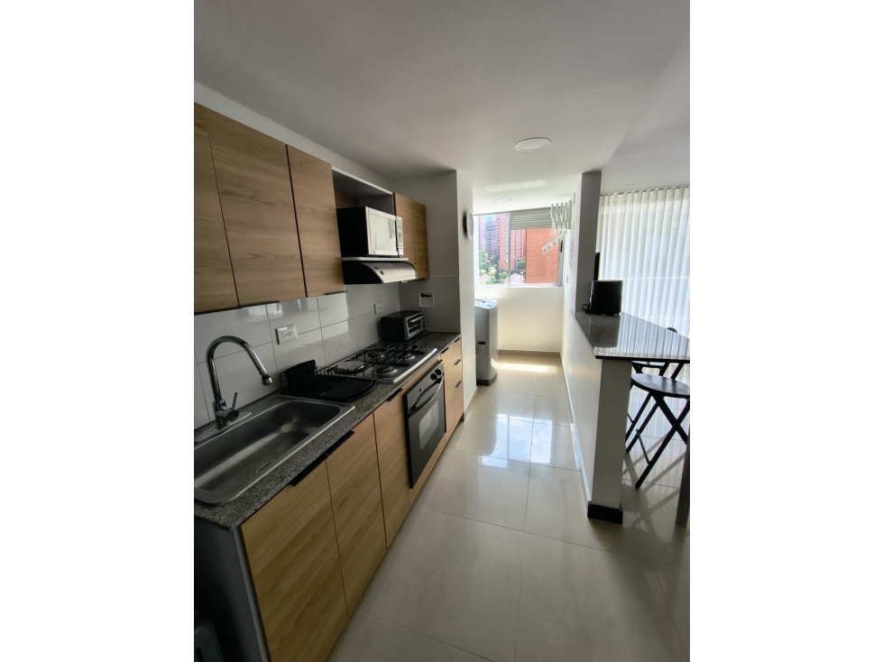 Apartamento amoblado para arriendo Poblado Medellín — foto 4