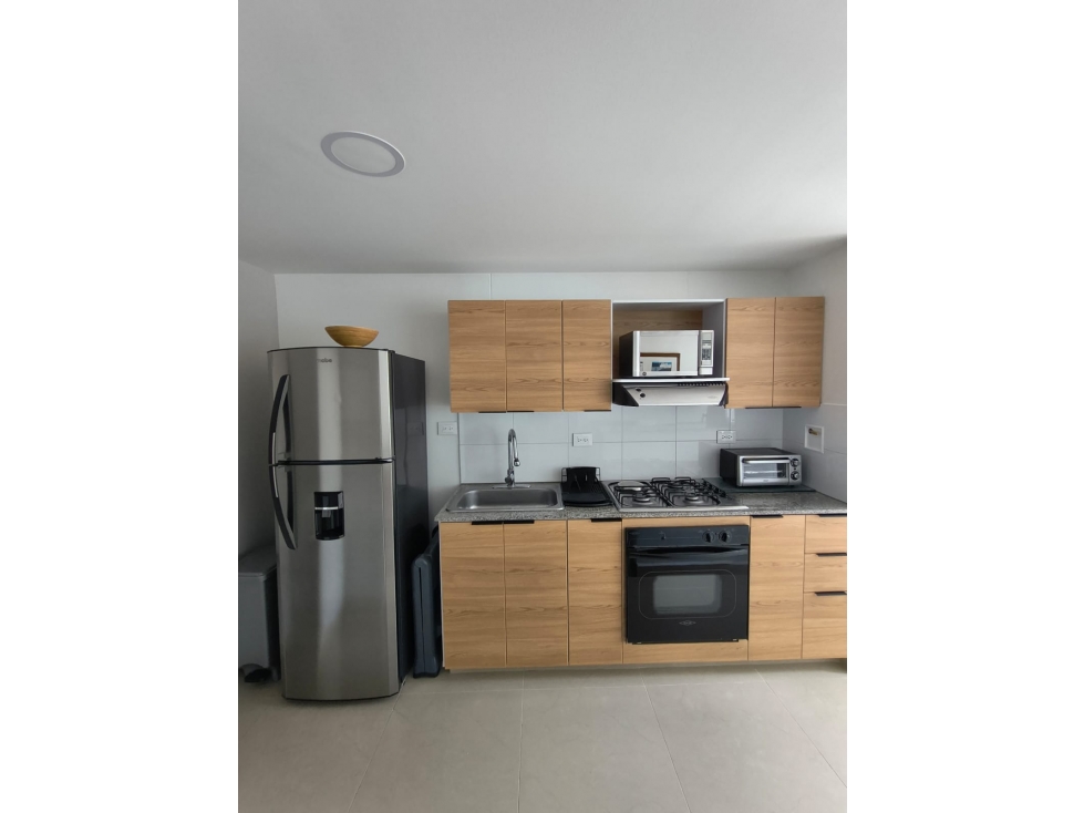 Apartamento amoblado para arriendo Poblado Medellín — foto 2