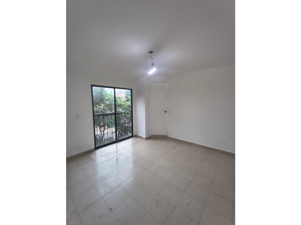 Local comercial Envigado — foto 3