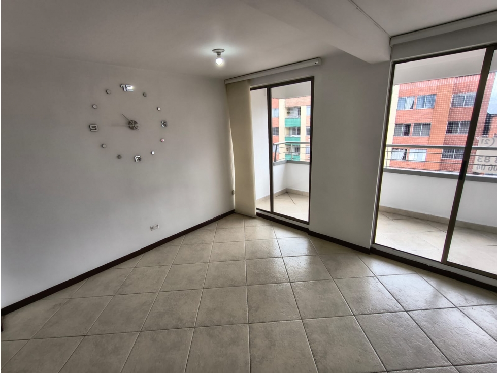 Apartamento para Arriendo loma de los Bernal — foto 6