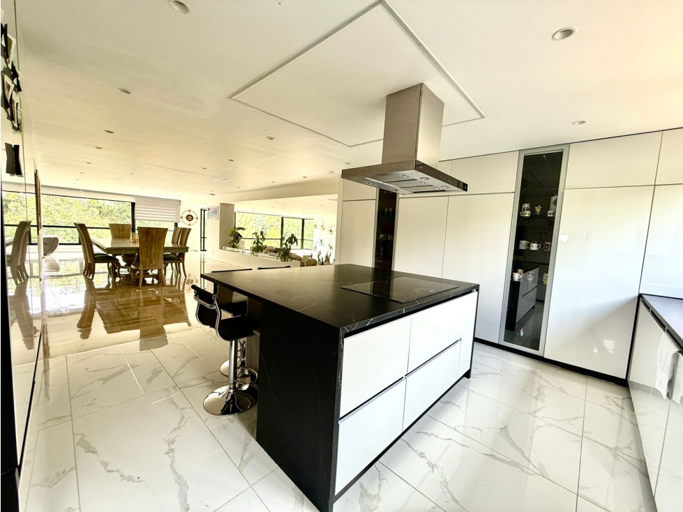 VENTA DE APARTAMENTO EN POBLADO - SAN LUCAS — foto 2