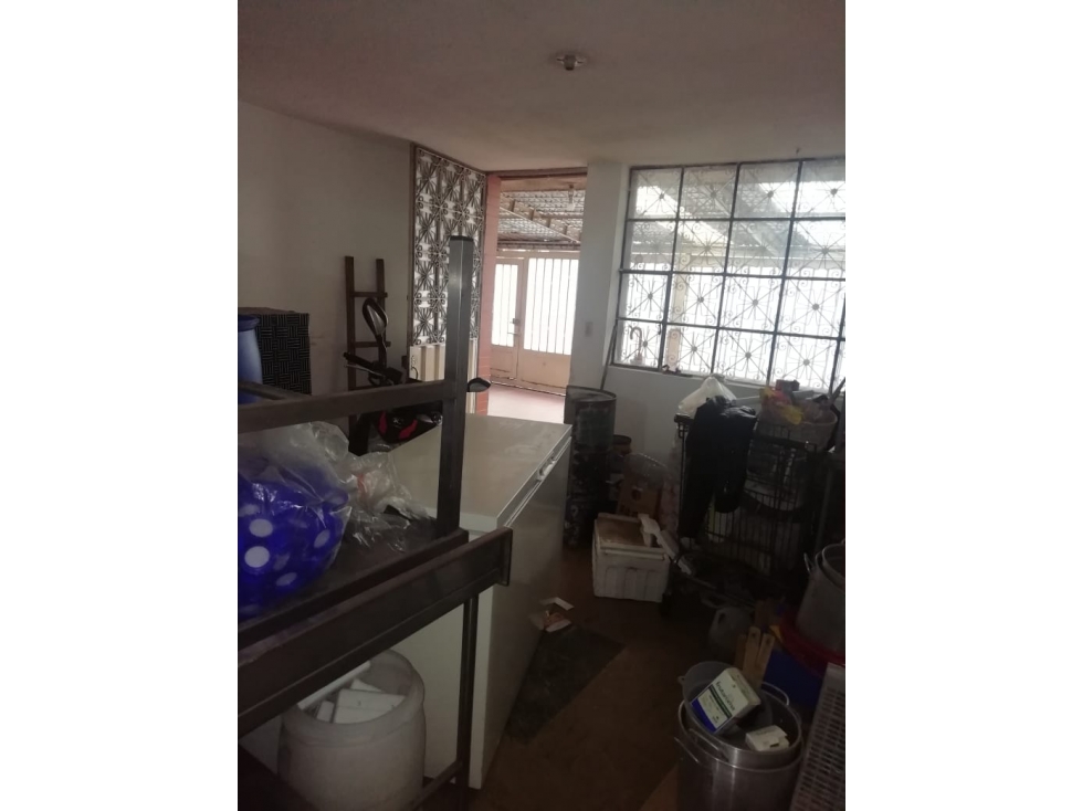 VENTA DE CASA RENTABLE EN FLORENCIA LOCALIDAD ENGATIVA NEGOCIABLE — foto 3