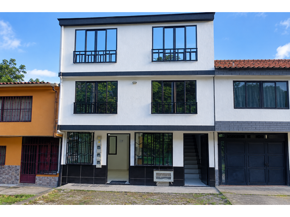 SE VENDE CASA EN DOSQUEBRADAS
