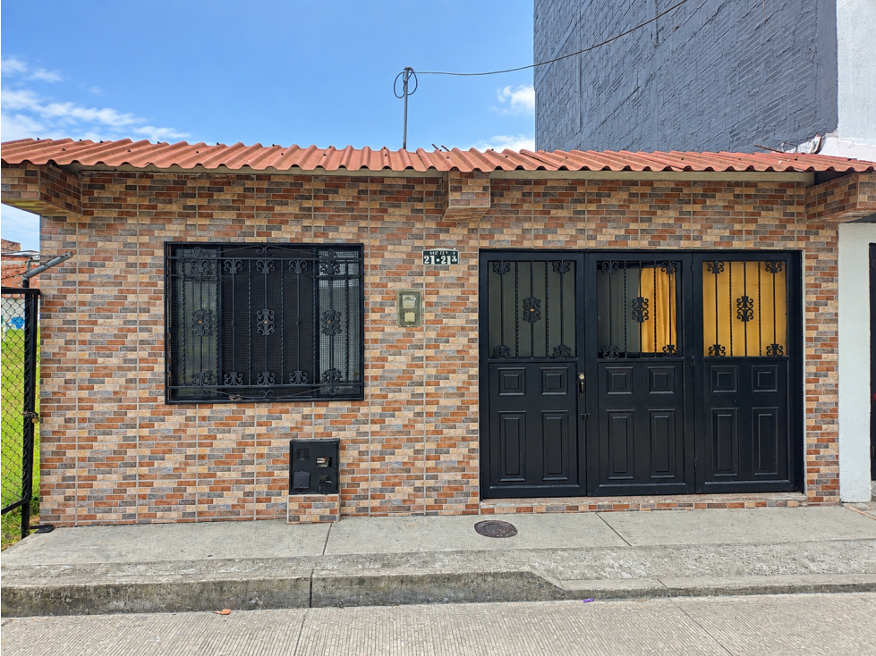 SE VENDE CASA EN SANTA ROSA DE CABAL