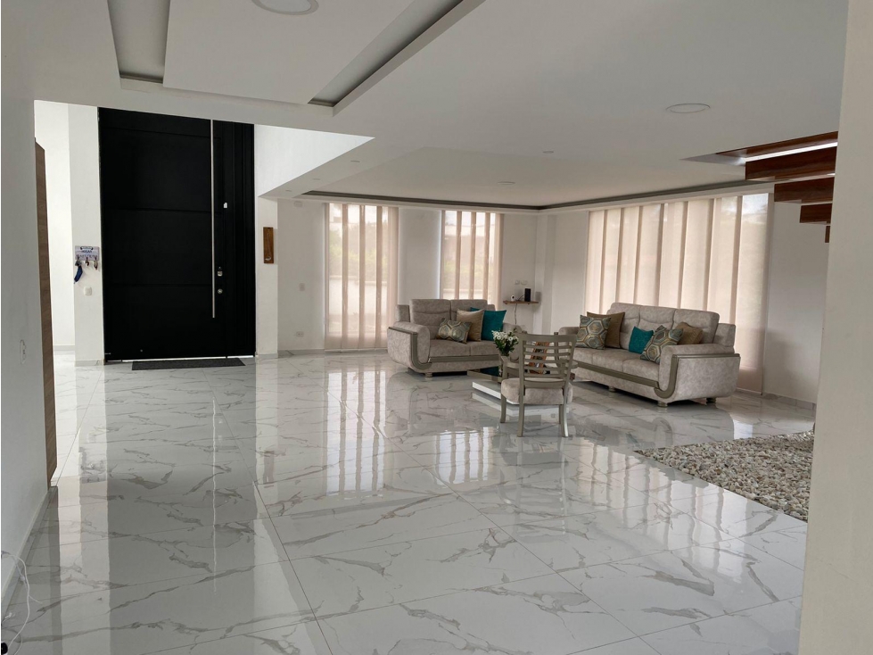SE VENDE CASA EN CONDOMINIO - 3