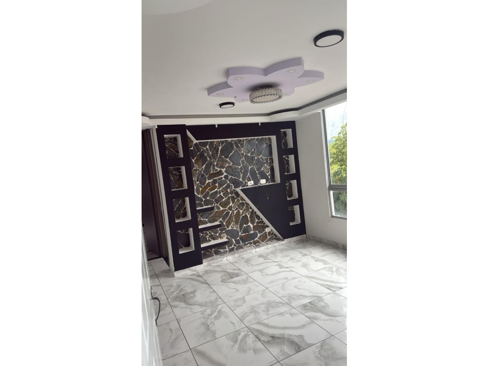 SE VENDE APARTAMENTO EN CONJUNTO CERRADO EN QUIMBAYA — foto 2