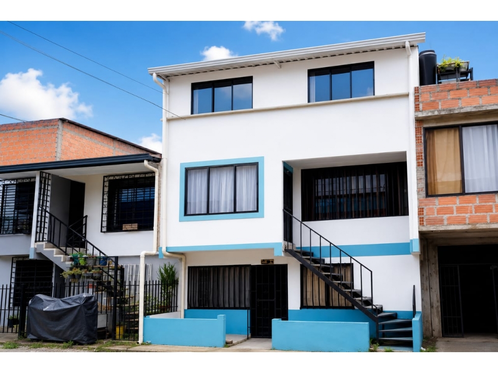 SE VENDE CASA EN FRAILES, DOSQUEBRADAS