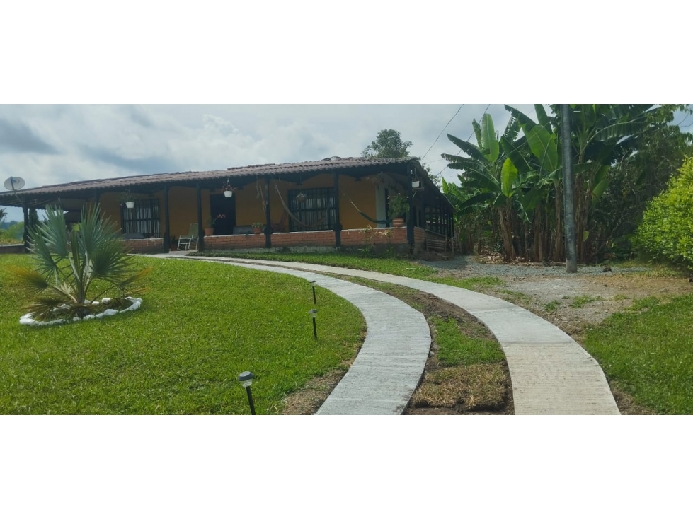 SE VENDE CASA CAMPESTRE EN ULLOA - 2
