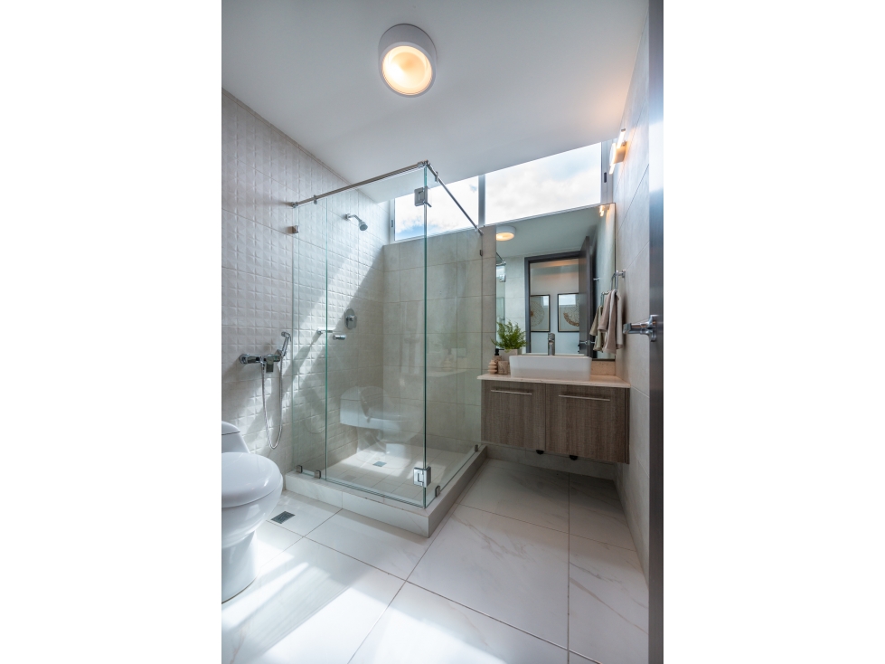VENTA DE APARTAMENTO EN PH PACIFIC PARK TOWERS — foto 4
