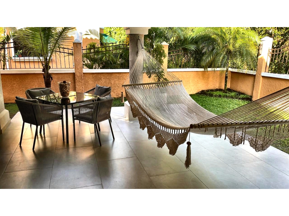 Venta de Casa Super espaciosa en Clayton Village con Piscina — foto 6