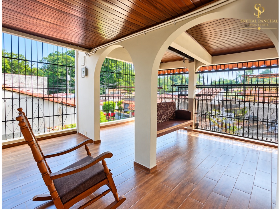 Venta de Casa espaciosa en Villa de la Fuente Cerca Betania