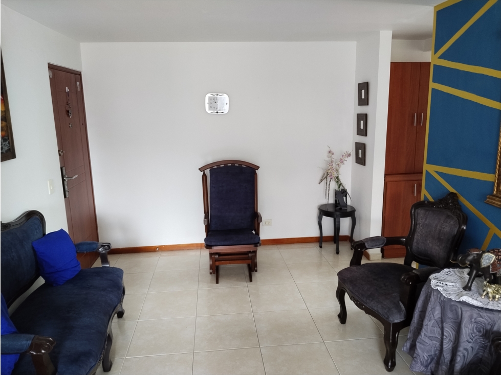 APARTAMENTO VENTA LOMA DE LOS BERNAL