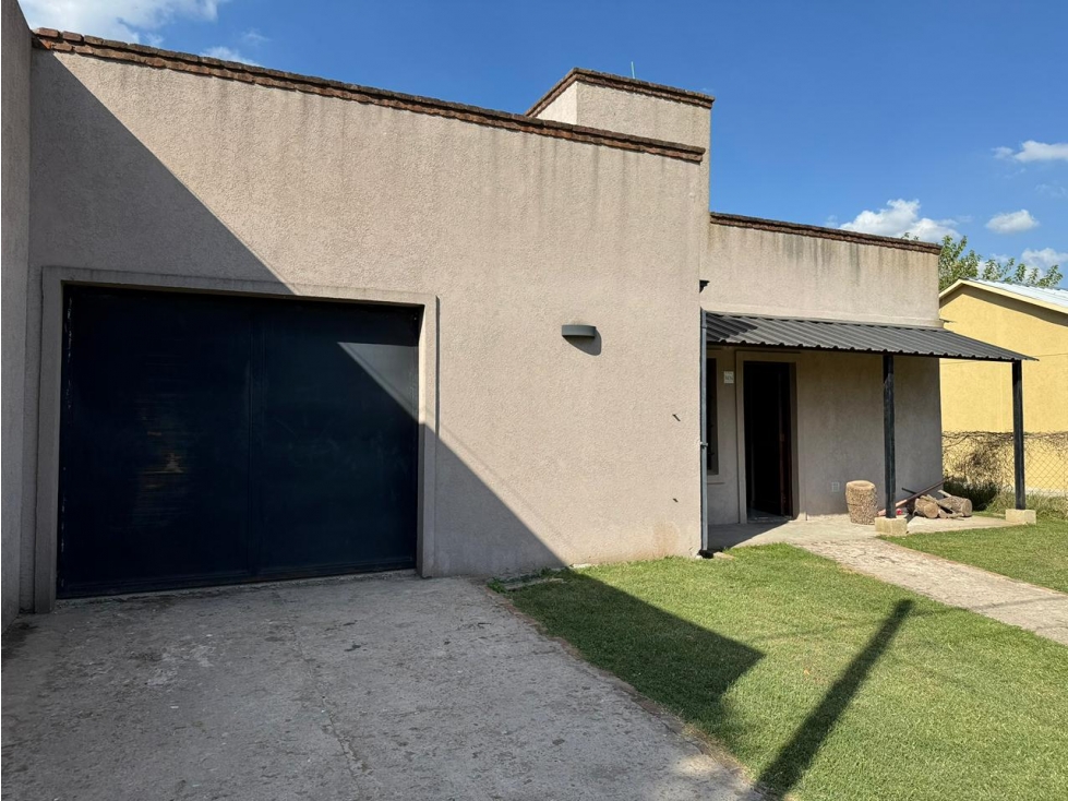 Casa a La Venta en Lujan - 2