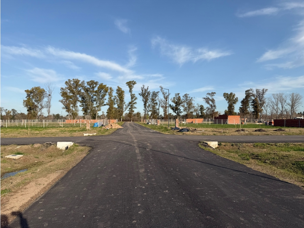 Venta - Altos de Olivera - Lujan - escritura inmediata - 2