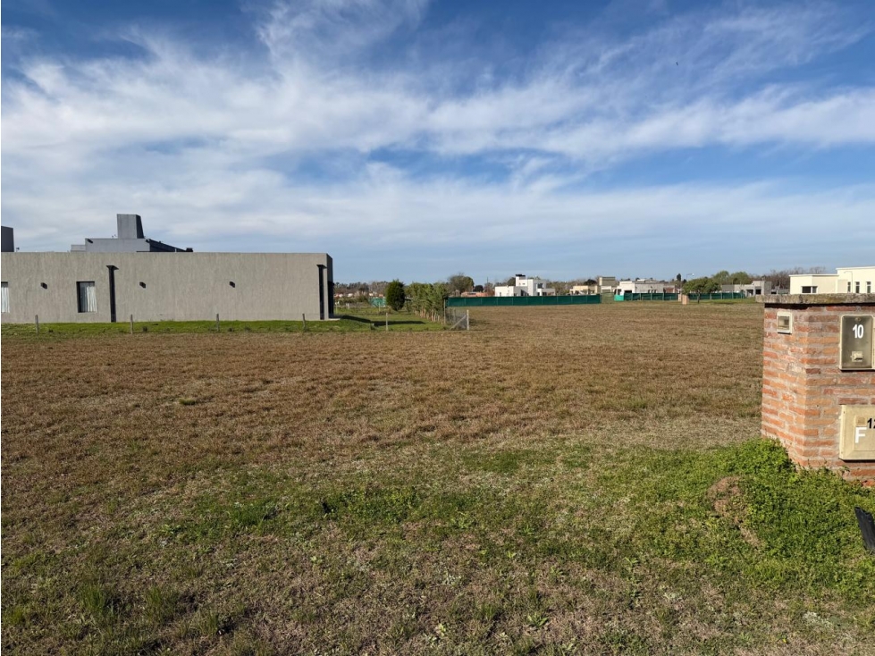Lote a la Venta en Los Juncos - 1