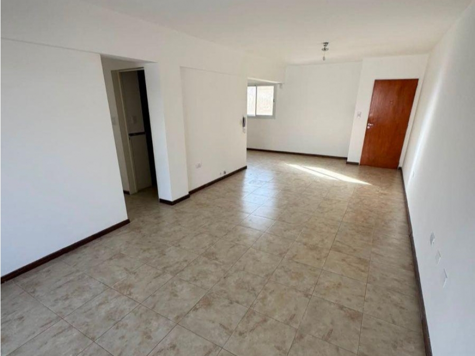 AMPLIO - DOBLE BALCON - ASADOR - 3 DORM - 2 BAÑOS - COCHERA - 3