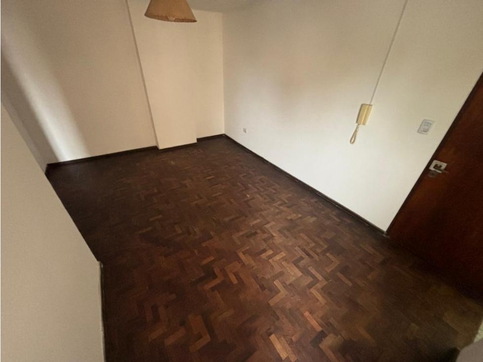 DEPTO 1 DORMITORIO - LA RIOJA N° 80 - BARRIO CENTRO - 4