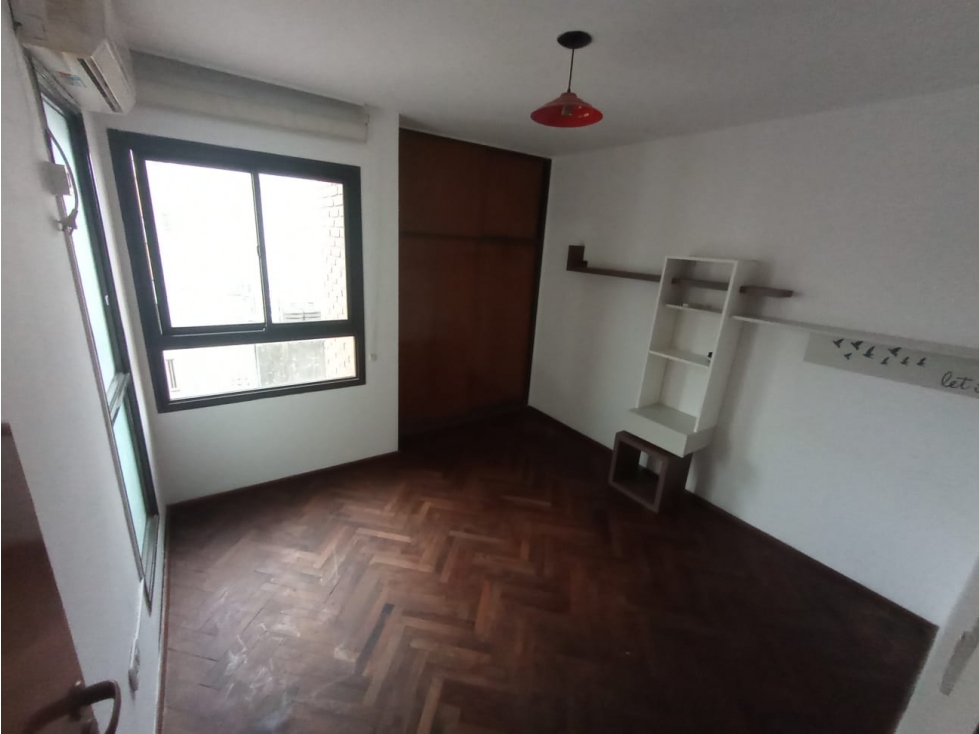 DEPTO 1 DORMITORIO - BV ILLIA N° 329 - BALCON - A MTS DE BV CHACABUCO - 5